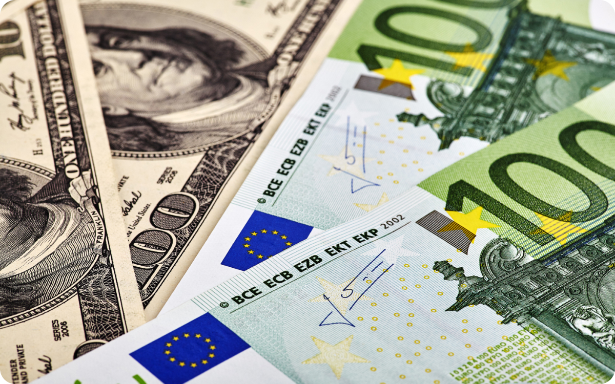 EUR/USD Pushes Above 1.22, Floats Near Three-Month High